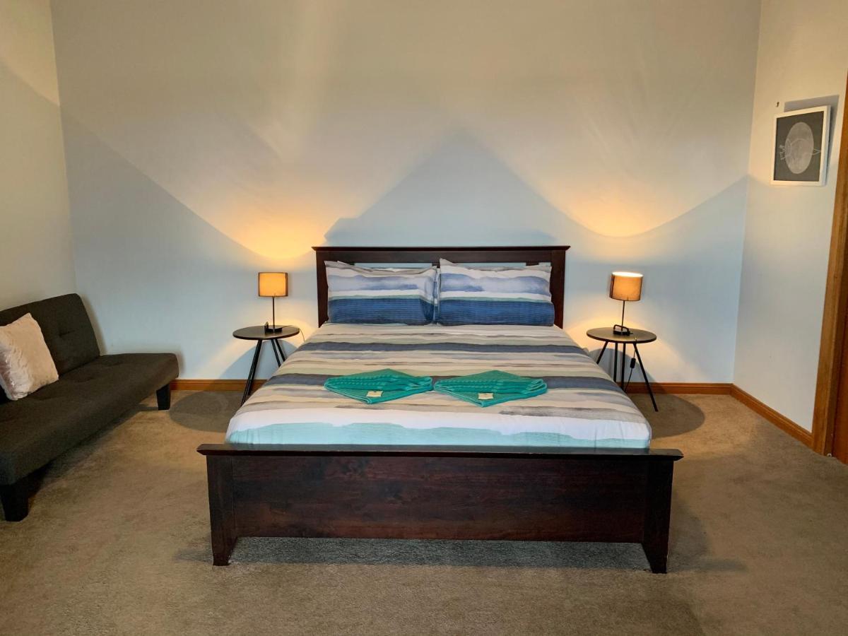 Bee'S Place - 3 Bedroom Home On 10 Acres Of Land With Distant Ocean Views Emu Bay Esterno foto