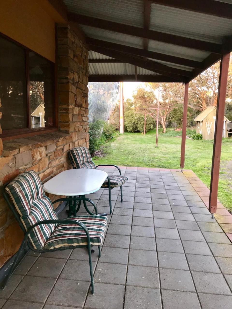 Bee'S Place - 3 Bedroom Home On 10 Acres Of Land With Distant Ocean Views Emu Bay Esterno foto