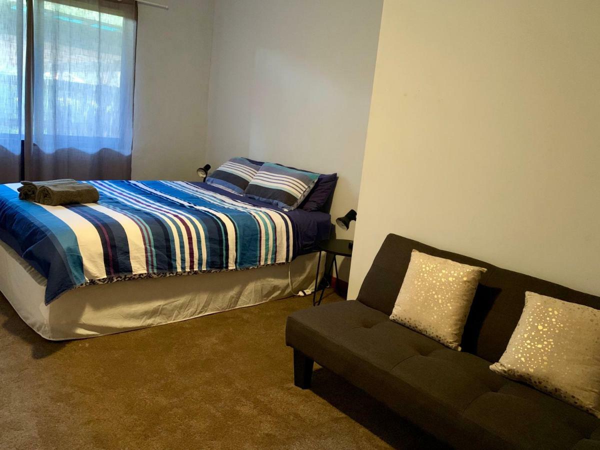 Bee'S Place - 3 Bedroom Home On 10 Acres Of Land With Distant Ocean Views Emu Bay Esterno foto